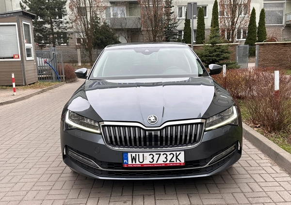Skoda Superb cena 89800 przebieg: 168500, rok produkcji 2020 z Pelplin małe 352
